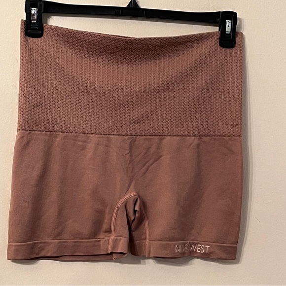 Nine West Body Shaper - Picture 1 of 4